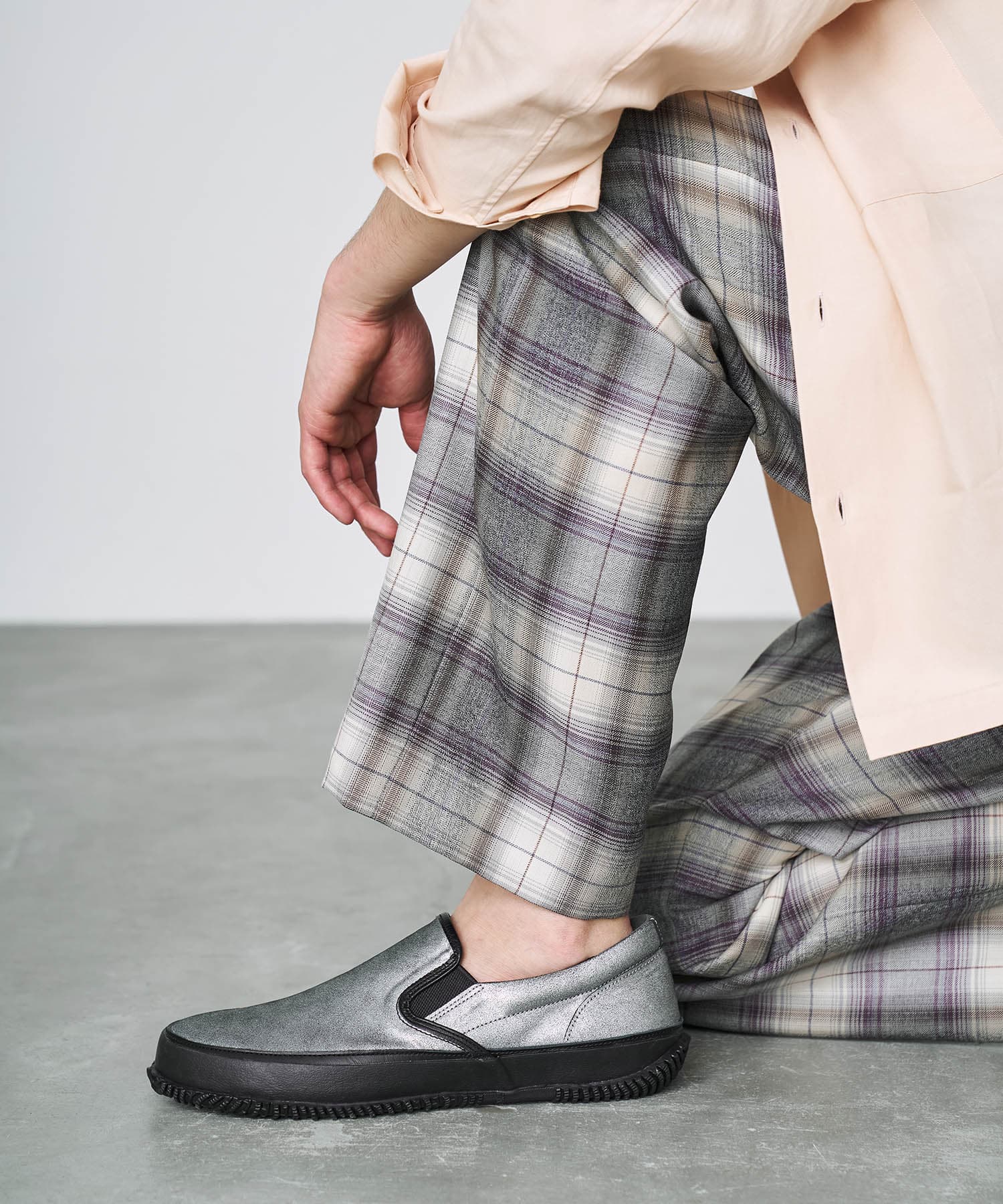 SP-1059 Gunmetal - SPINGLE