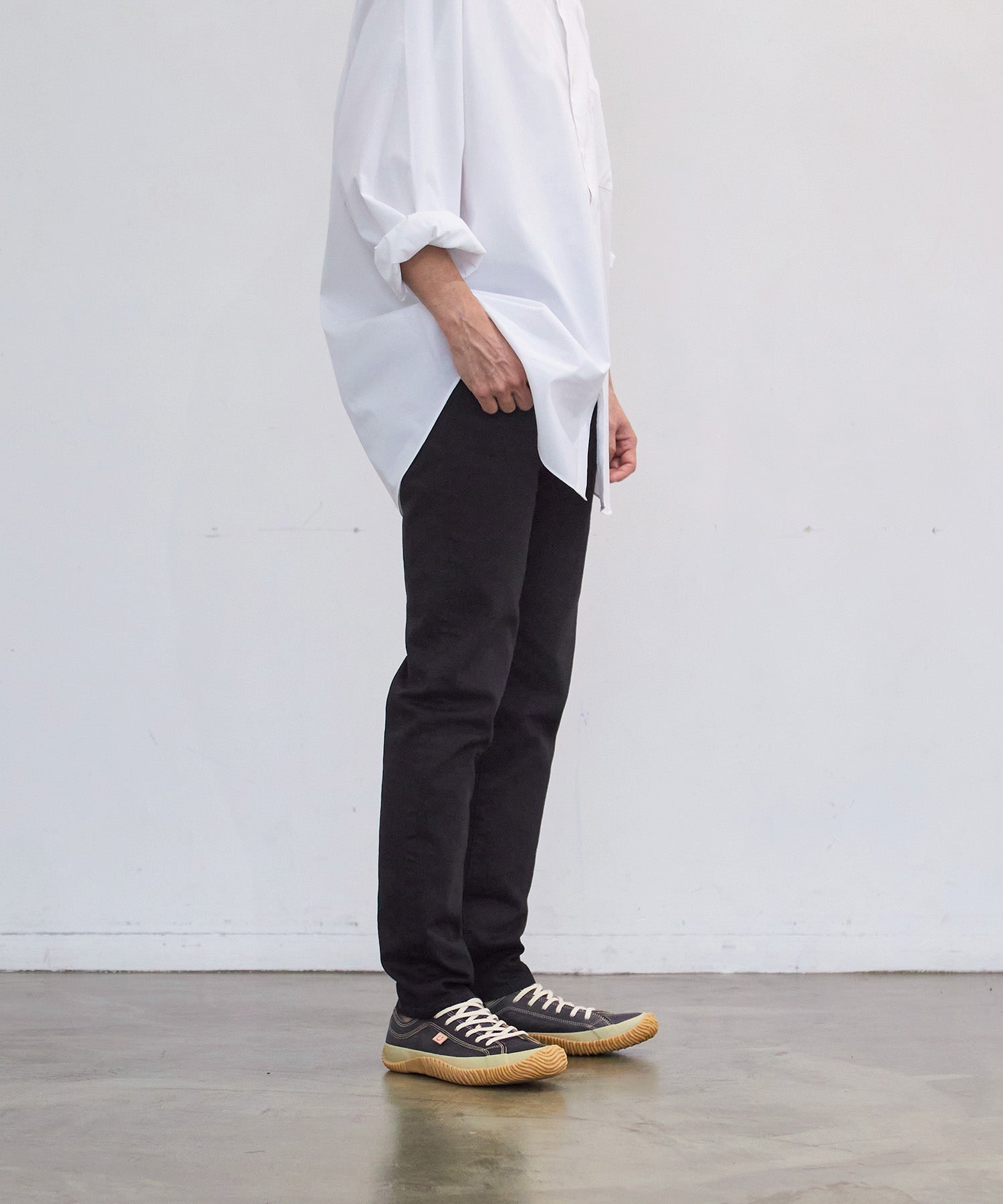 SP-115 Dark Navy - SPINGLE