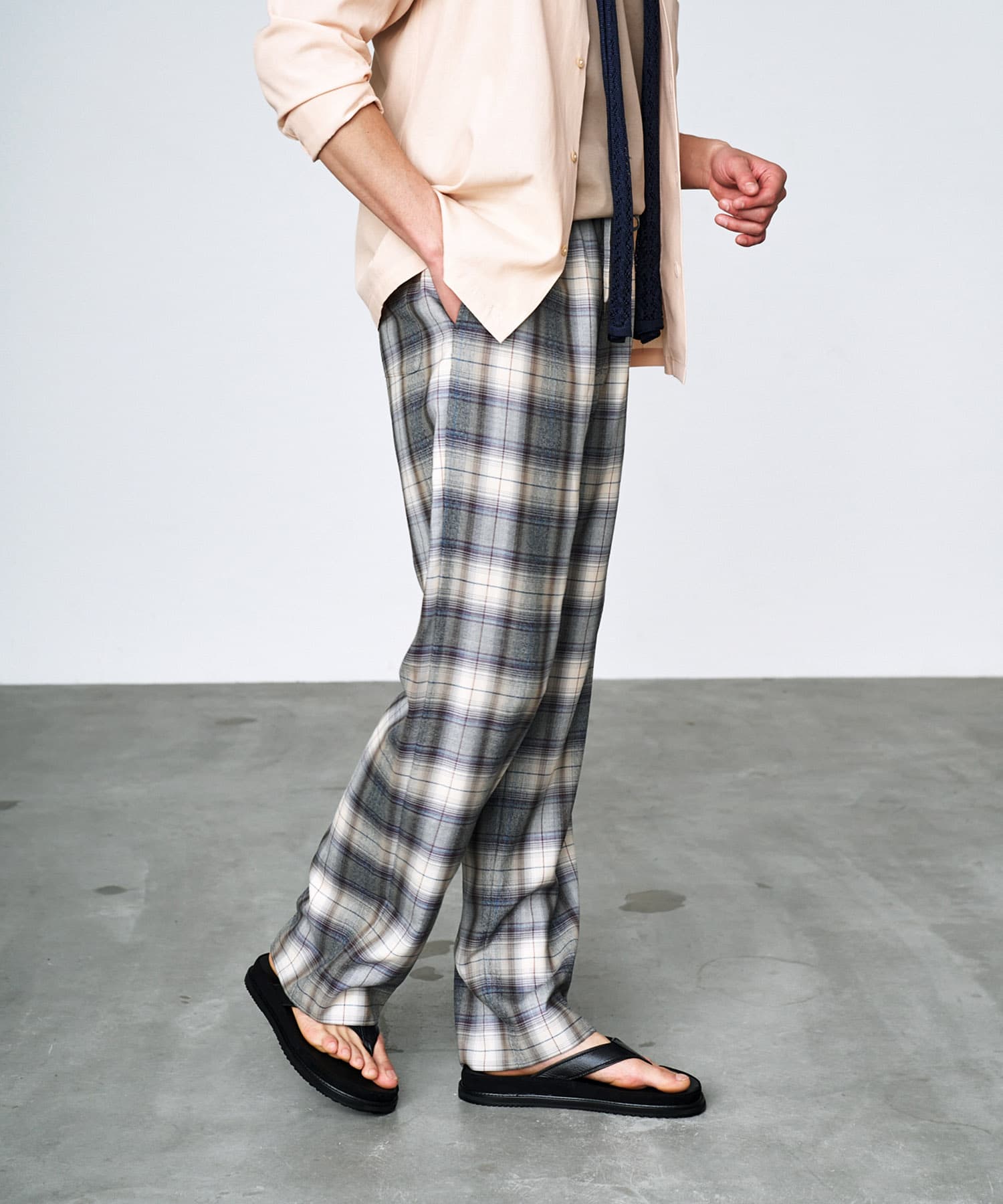 SP-1717 Black - SPINGLE