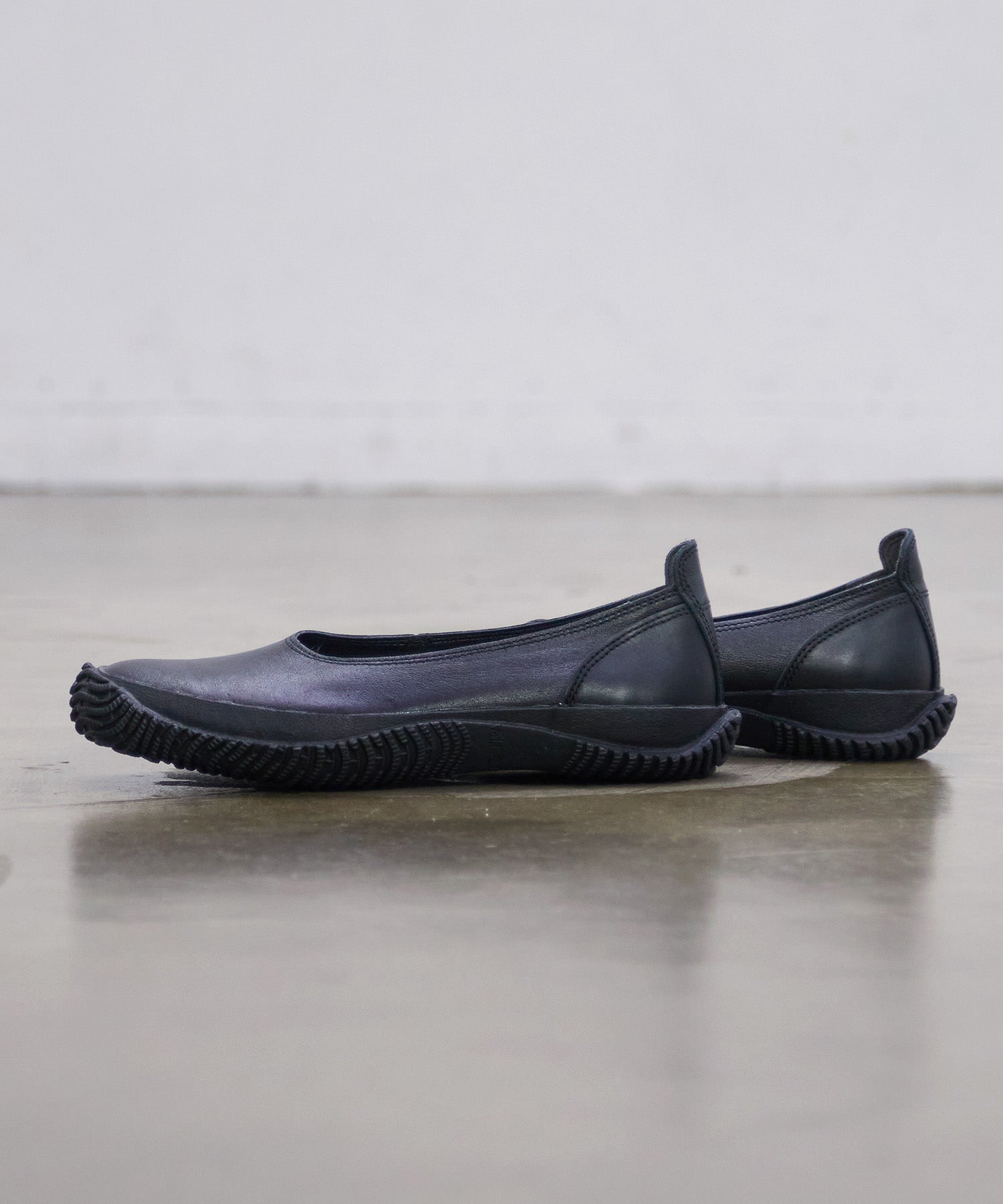 SP-1811 Black/Black - SPINGLE