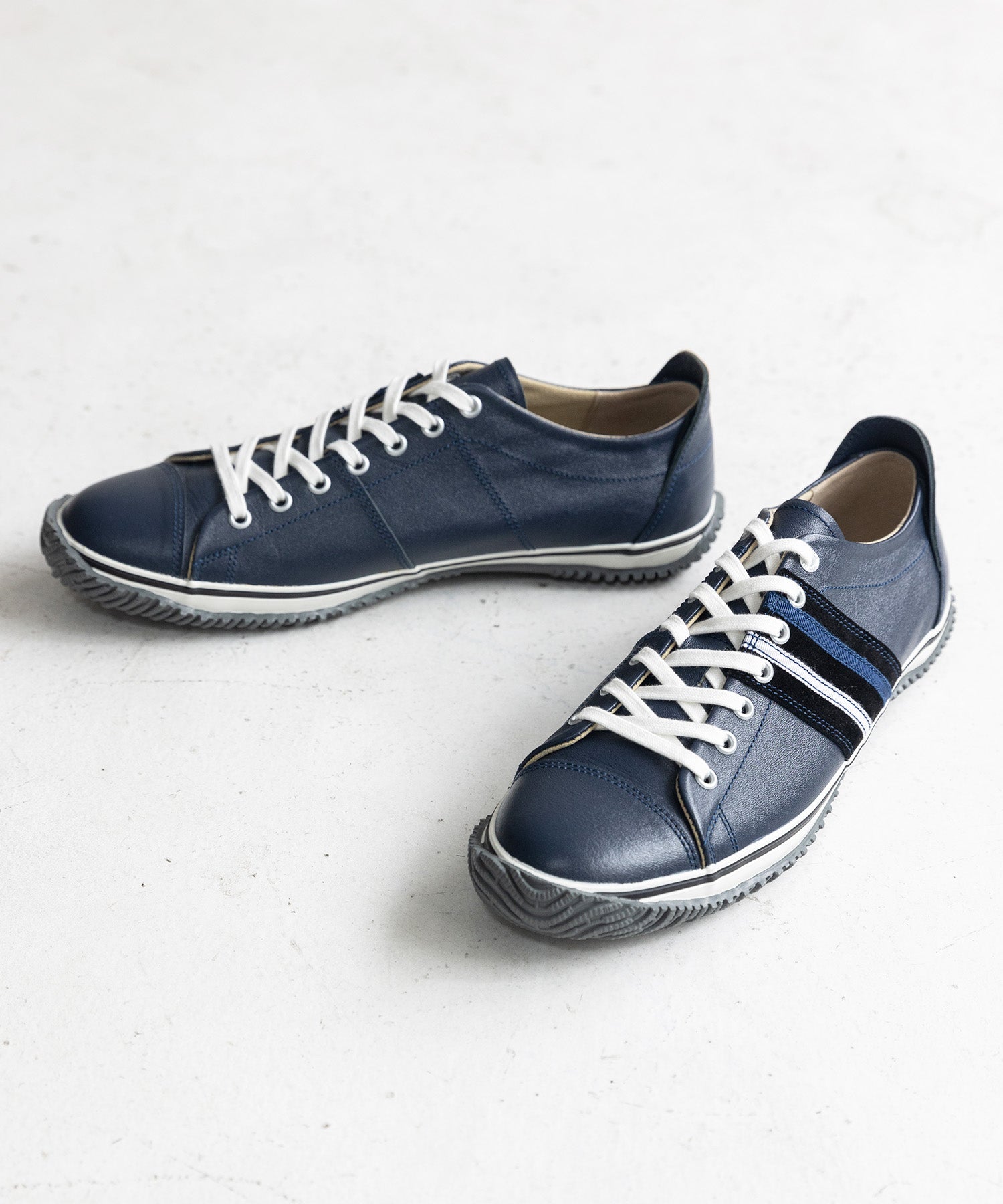 SP-198 Navy - SPINGLE