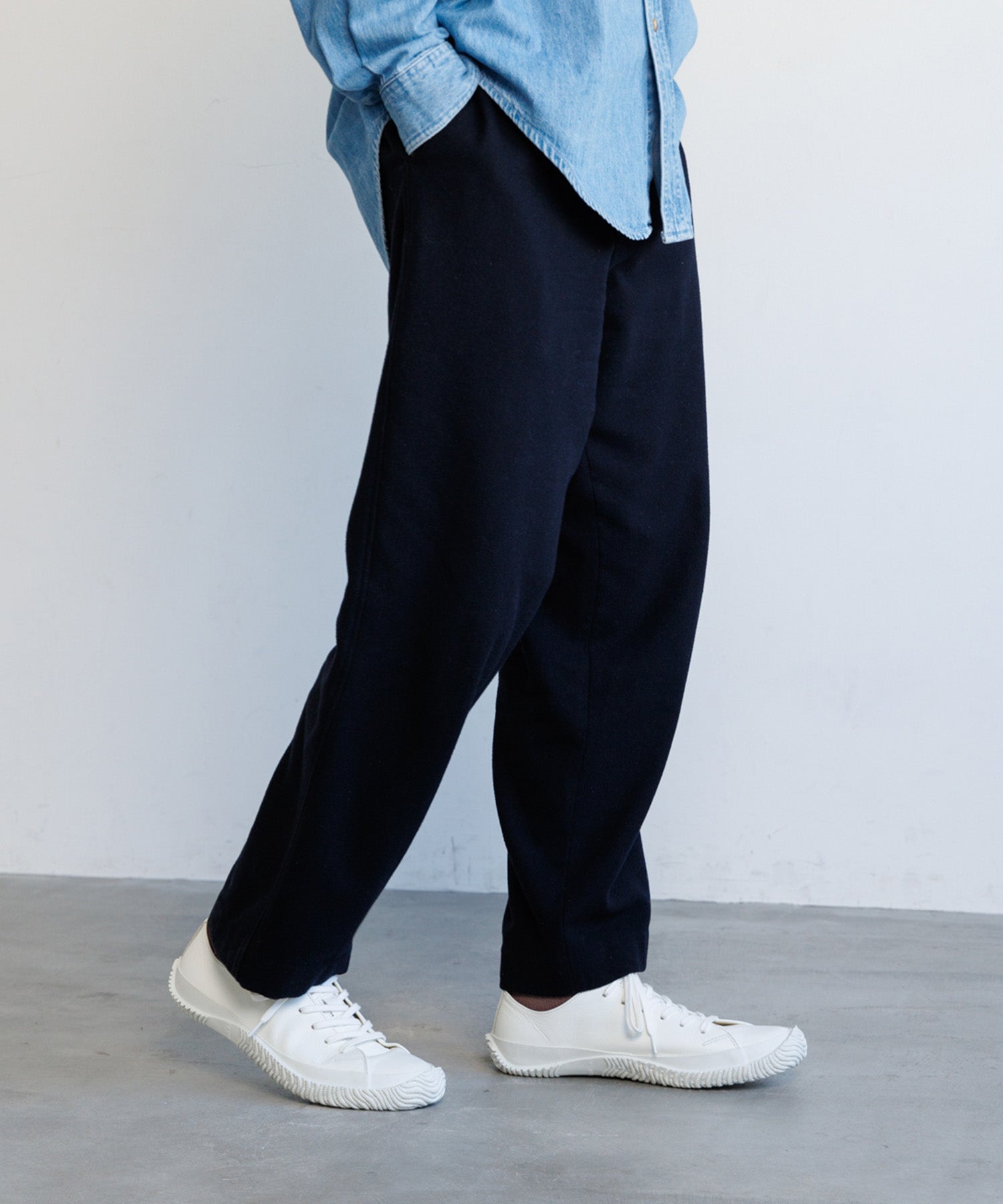 SP-111IL White - SPINGLE