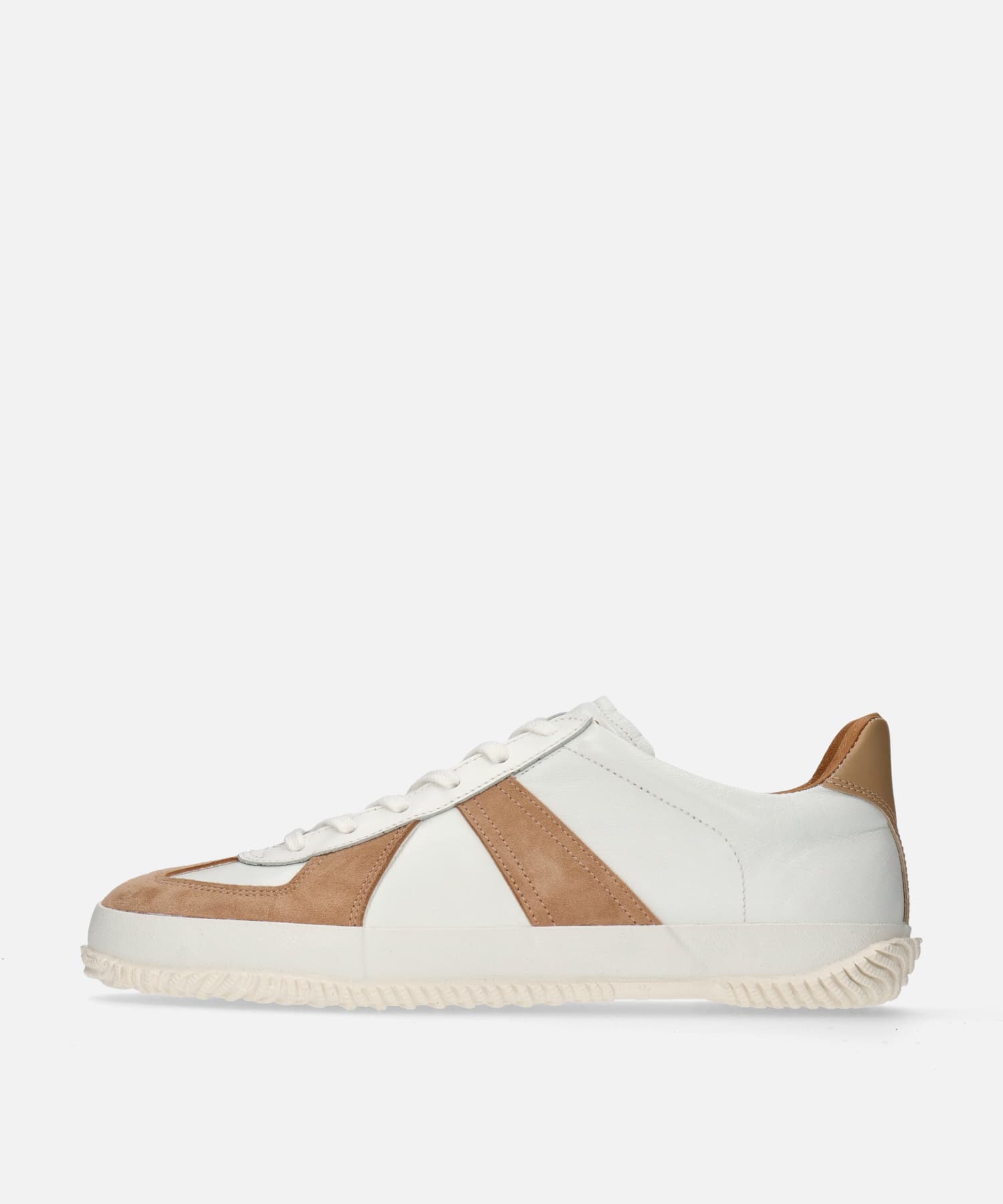 SP-1047 White/Beige