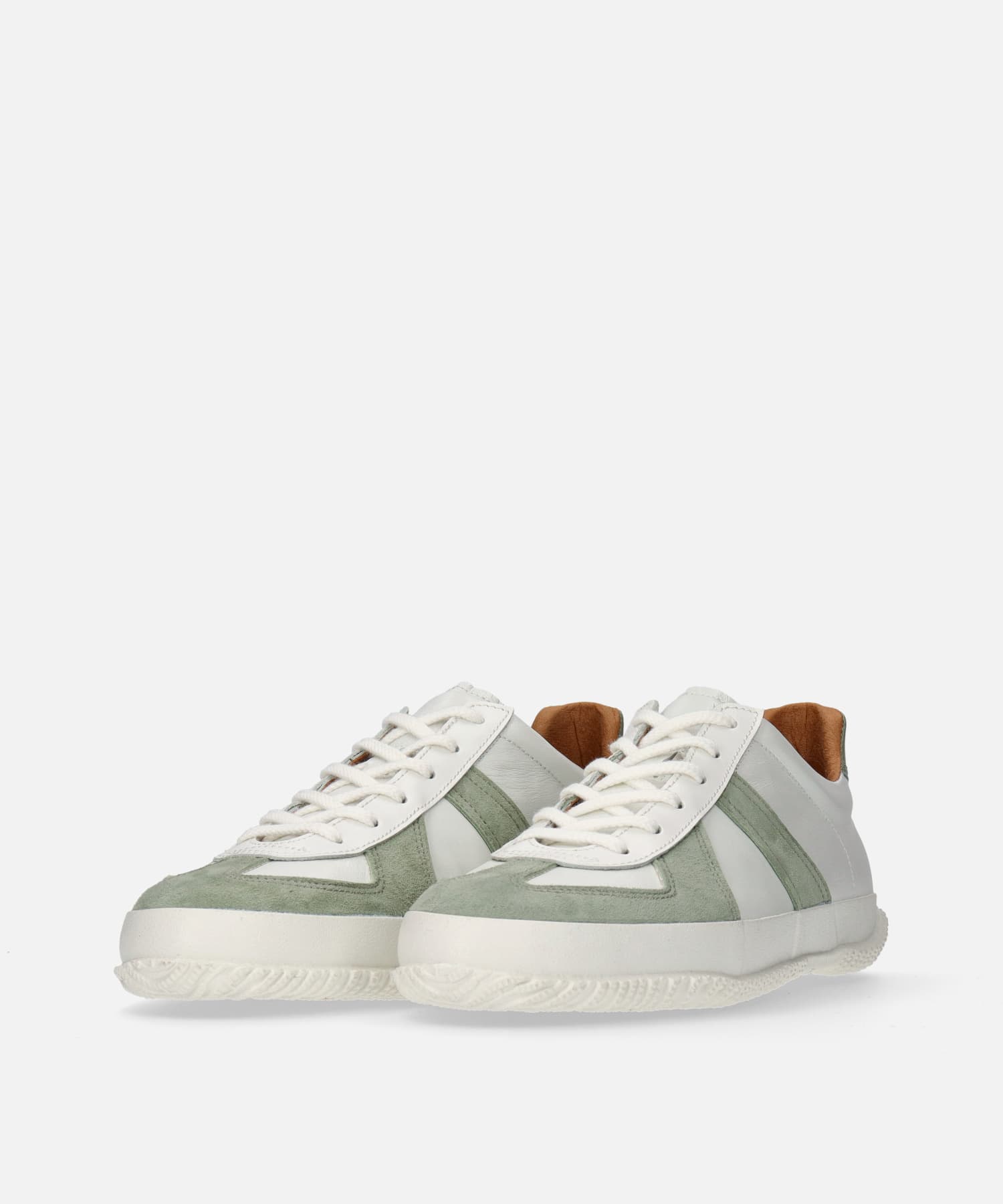 SP-1047 White/Green