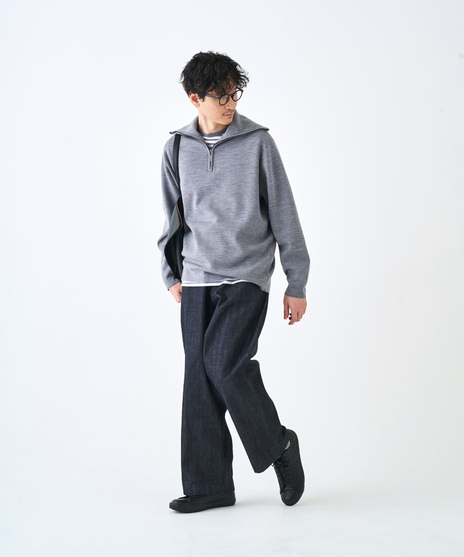 SP-384 Black/Black - SPINGLE