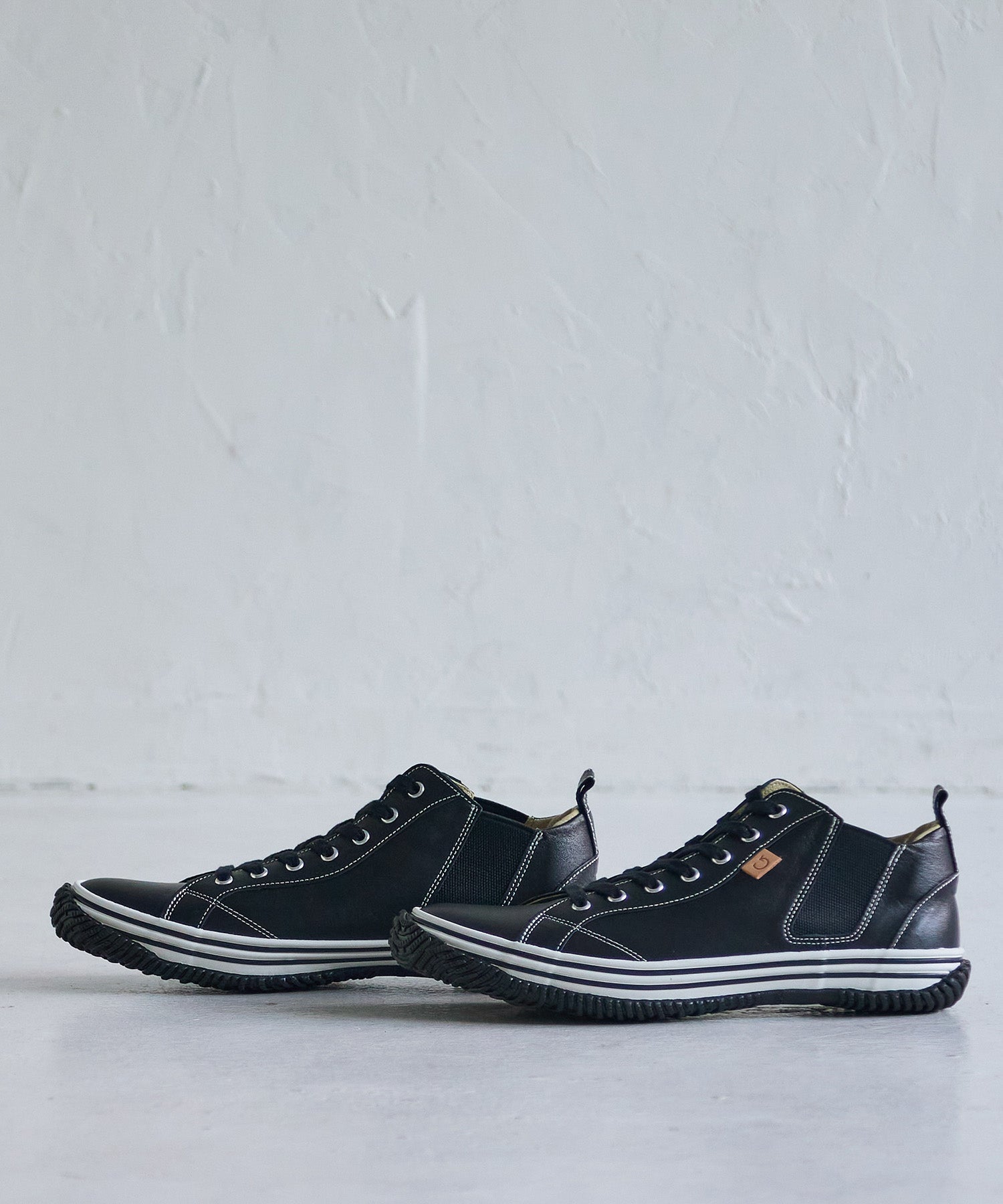 SP-442 Black