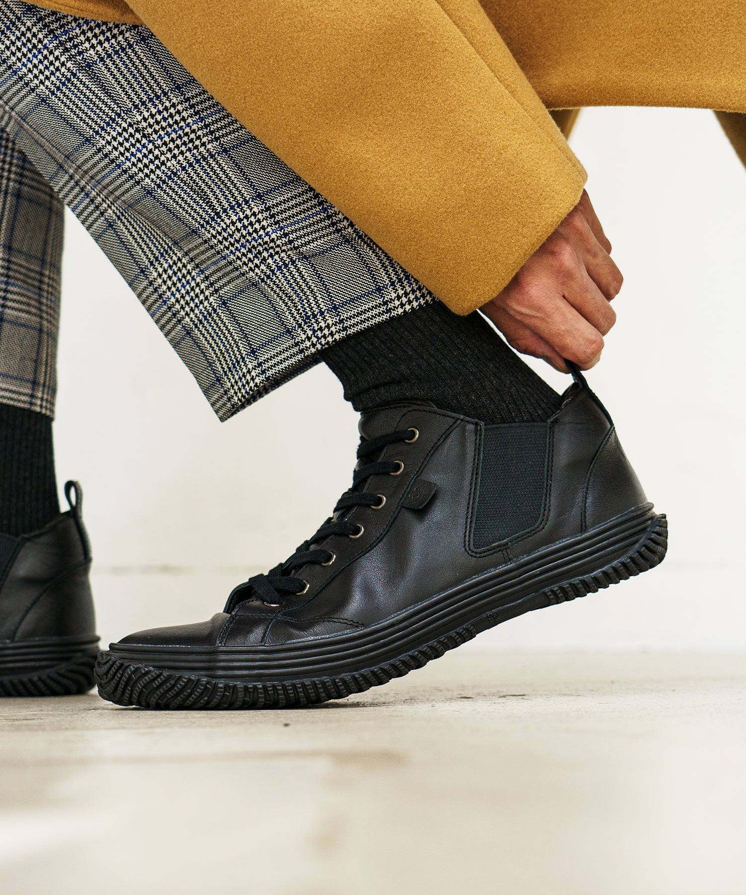 SPINGLE SP-442 Black/Black | Buy Japanese Sneakers | Handmade in